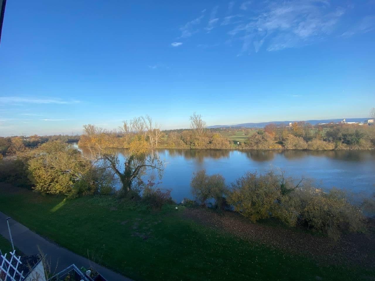 Prenájom bytu 2-izbový 85 m², Seligenstadt, Hesensko Prenájom bytu 2-izbový 85 m², Seligenstadt, Hesensko