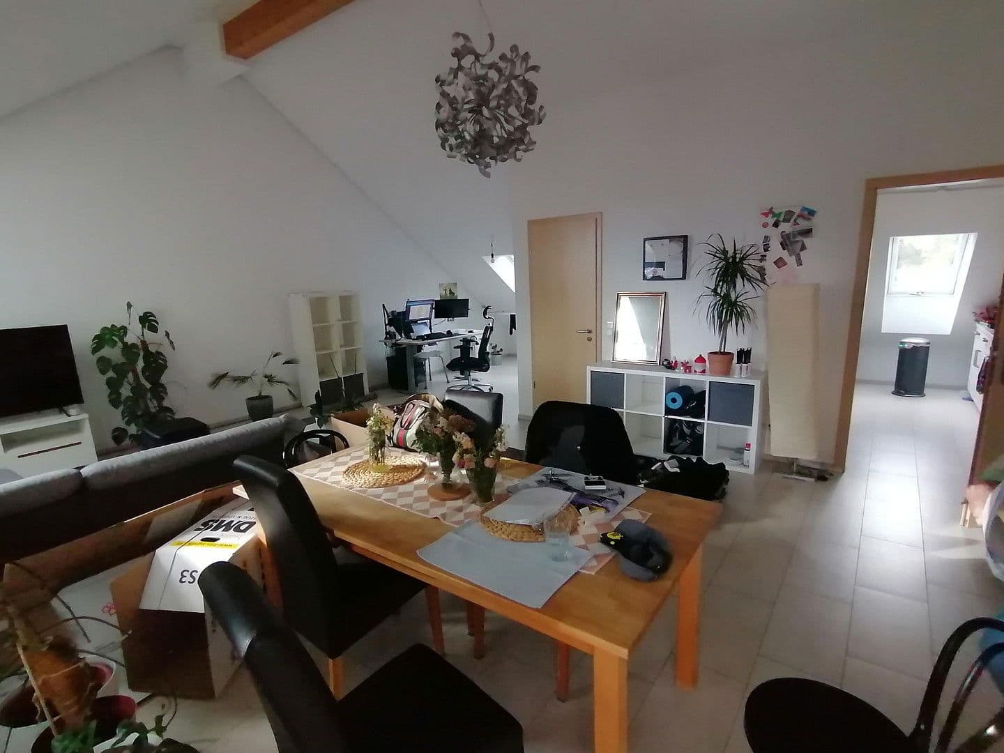 Prenájom bytu 2-izbový 70 m², Neu-Isenburg, Hesensko Prenájom bytu 2-izbový 70 m², Neu-Isenburg, Hesensko