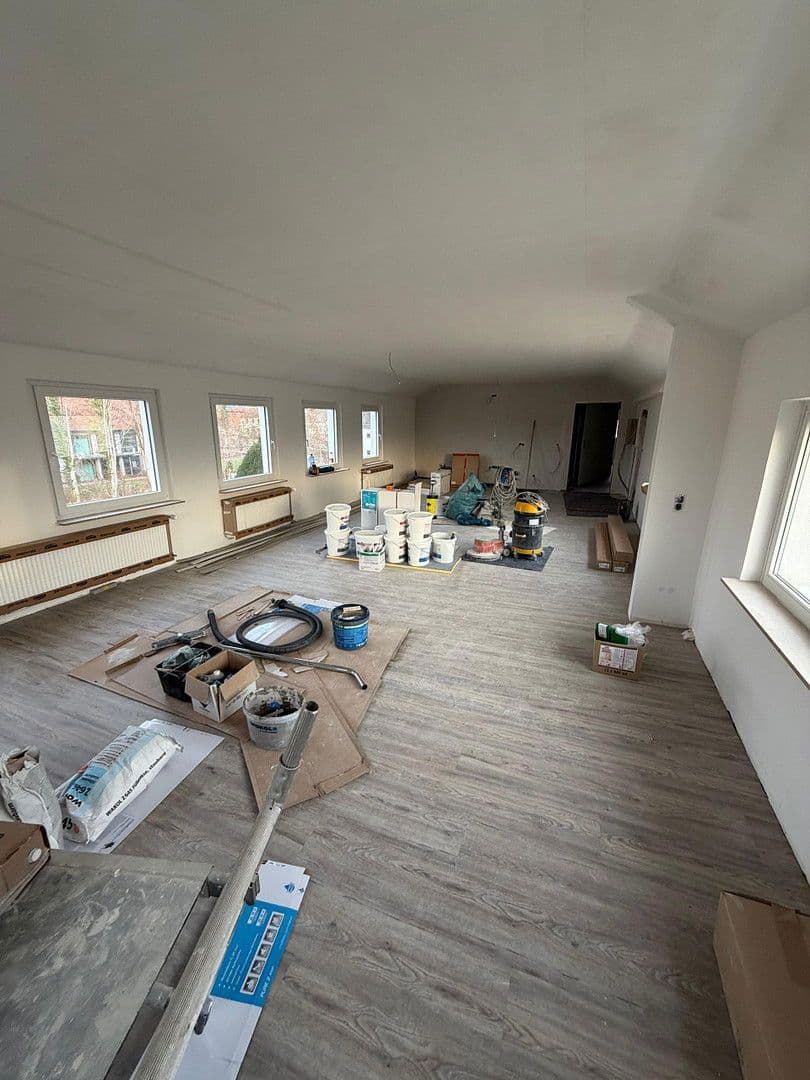 Prenájom bytu 4-izbový 155 m², Hintere Dorfstraße 27, Sulzbach am Main, Bavorsko Prenájom bytu 4-izbový 155 m², Hintere Dorfstraße 27, Sulzbach am Main, Bavorsko