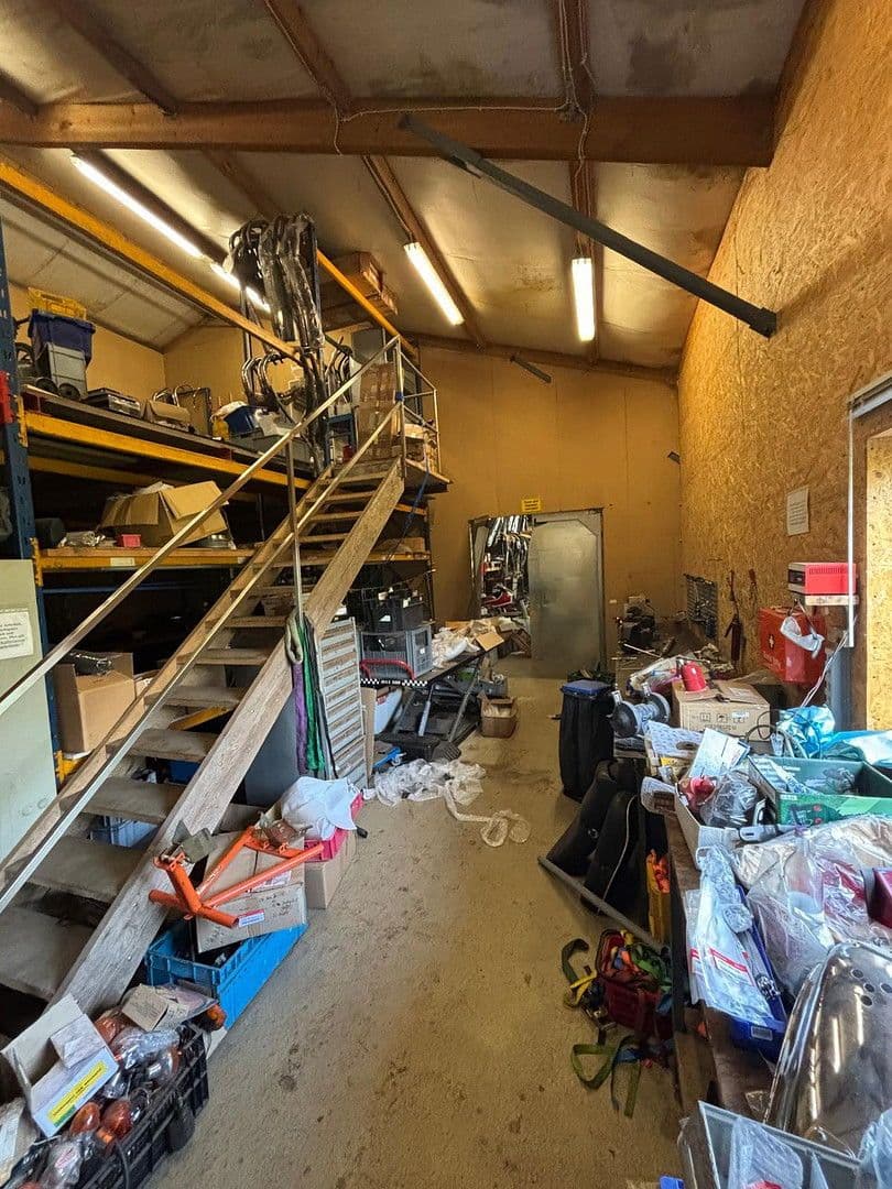 Prenájom nebytového priestoru 265 m², Wörrstadt, Porýnie-Falcko Prenájom nebytového priestoru 265 m², Wörrstadt, Porýnie-Falcko