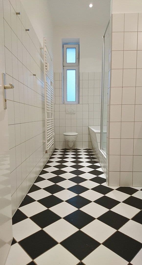 Prenájom bytu 2-izbový 80 m², Driesener Straße 5, Berlin, Berlín Prenájom bytu 2-izbový 80 m², Driesener Straße 5, Berlin, Berlín