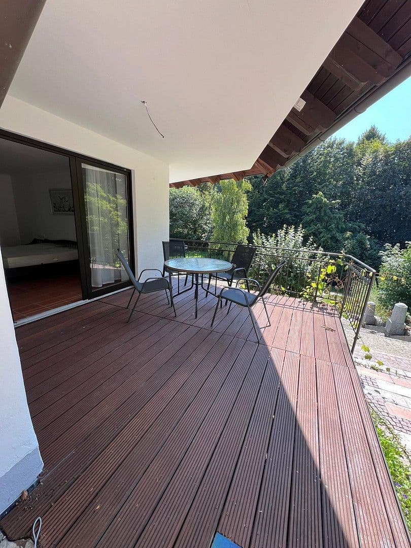 Predaj domu 540 m², pozemek 5.943 m², Waldweg 15, Kötz, Bavorsko Predaj domu 540 m², pozemek 5.943 m², Waldweg 15, Kötz, Bavorsko