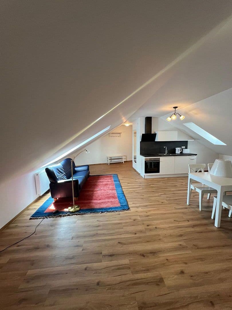 Predaj domu 540 m², pozemek 5.943 m², Waldweg 15, Kötz, Bavorsko Predaj domu 540 m², pozemek 5.943 m², Waldweg 15, Kötz, Bavorsko