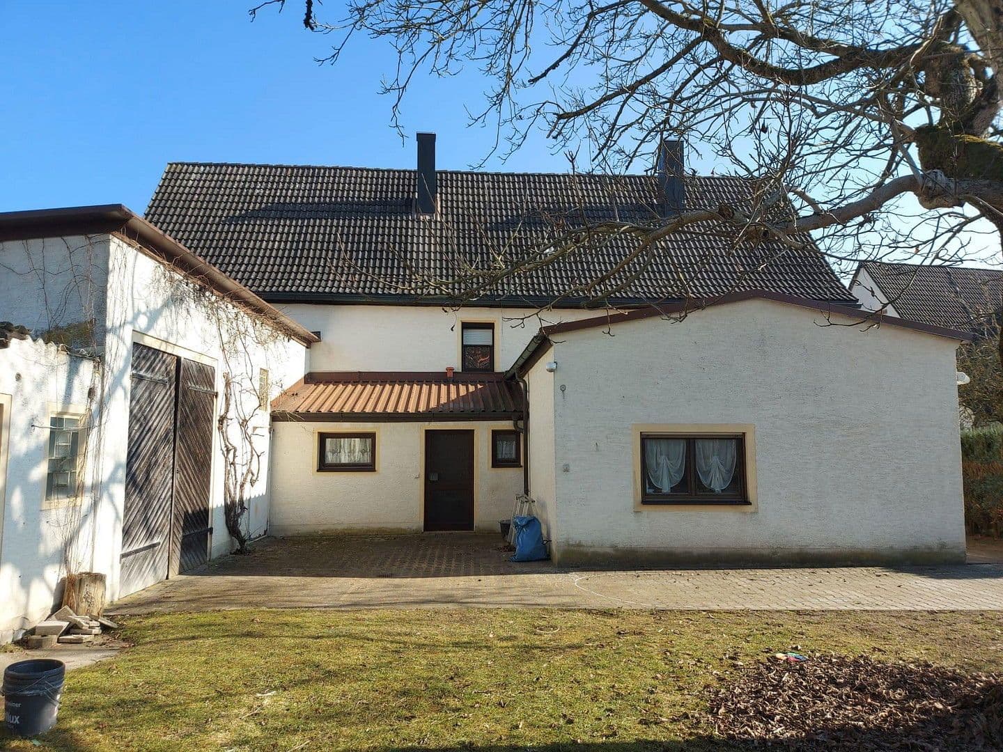 Predaj domu 280 m², pozemek 833 m², Kleinsendelbach, Bavorsko Predaj domu 280 m², pozemek 833 m², Kleinsendelbach, Bavorsko