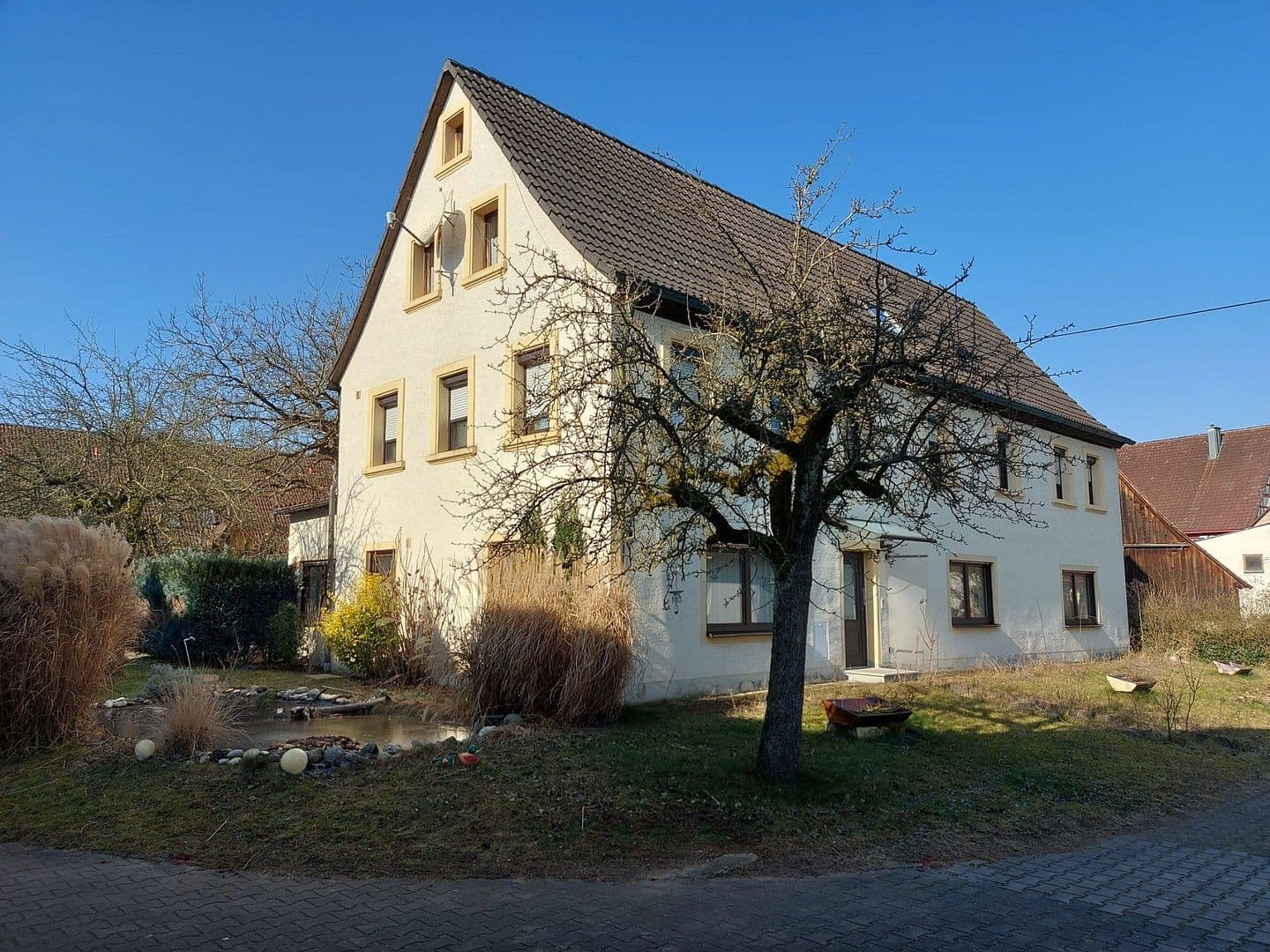 Predaj domu 280 m², pozemek 833 m², Kleinsendelbach, Bavorsko Predaj domu 280 m², pozemek 833 m², Kleinsendelbach, Bavorsko