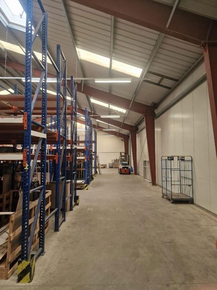 Prenájom nebytového priestoru 3.217 m², Ahornstr. 9, Trebbin, Brandenbursko Prenájom nebytového priestoru 3.217 m², Ahornstr. 9, Trebbin, Brandenbursko