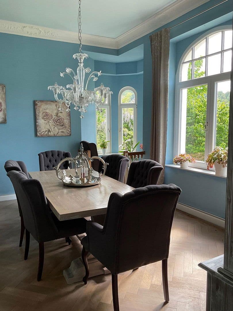 Predaj domu 800 m², pozemek 3.821 m², Bad Karlshafen, Hesensko Predaj domu 800 m², pozemek 3.821 m², Bad Karlshafen, Hesensko