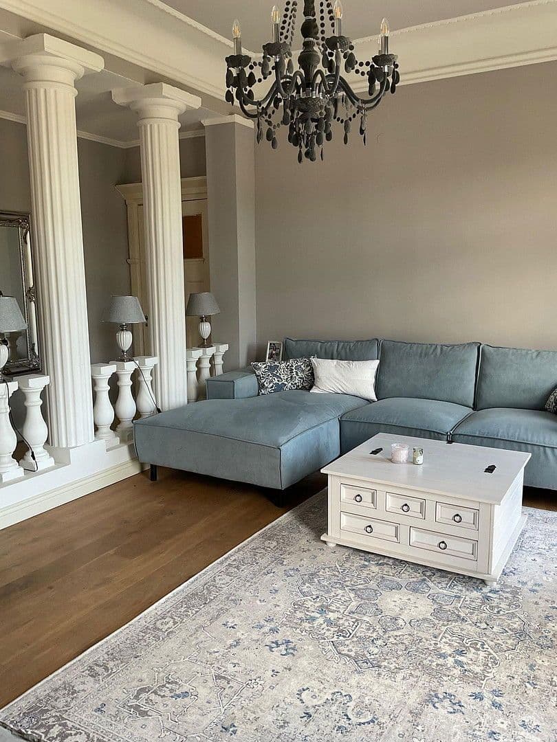 Predaj domu 800 m², pozemek 3.821 m², Bad Karlshafen, Hesensko Predaj domu 800 m², pozemek 3.821 m², Bad Karlshafen, Hesensko