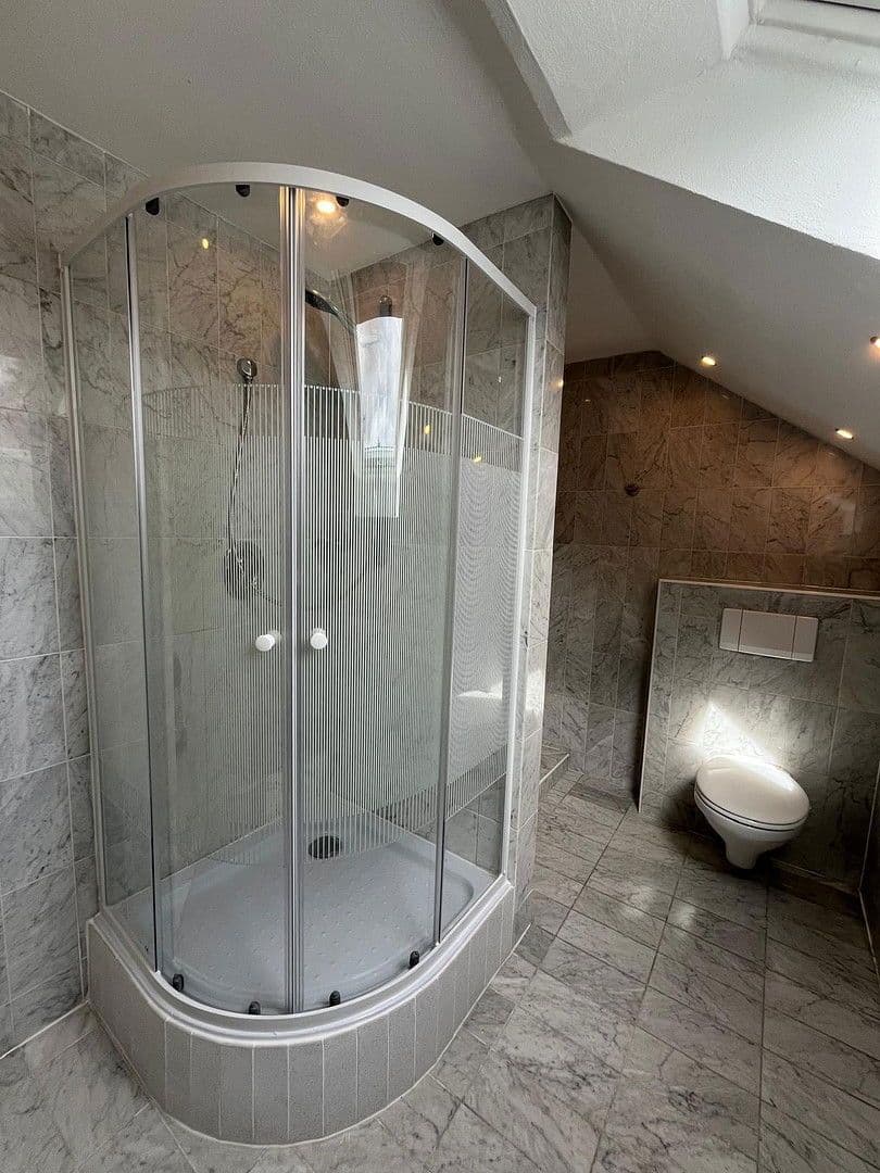 Prenájom bytu 2-izbový 64 m², Im Schönsteinle 12, Zimmern ob Rottweil, Bádensko-Wurttembersko Prenájom bytu 2-izbový 64 m², Im Schönsteinle 12, Zimmern ob Rottweil, Bádensko-Wurttembersko