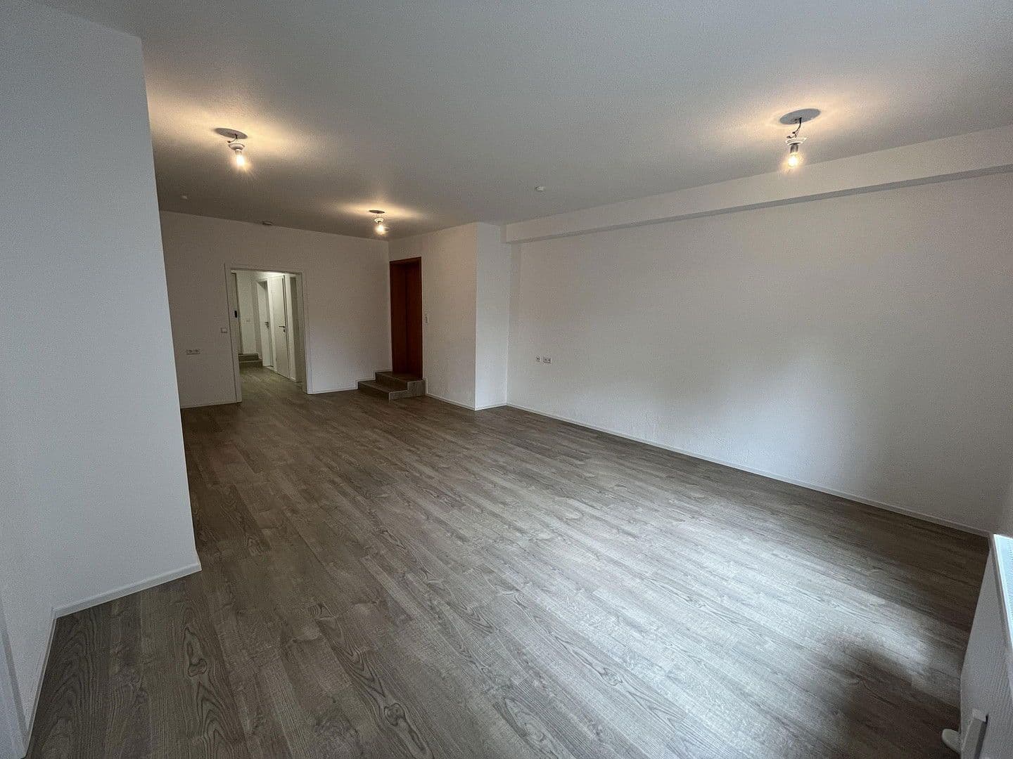 Prenájom bytu 2-izbový 81 m², Möckmühl, Bádensko-Wurttembersko Prenájom bytu 2-izbový 81 m², Möckmühl, Bádensko-Wurttembersko