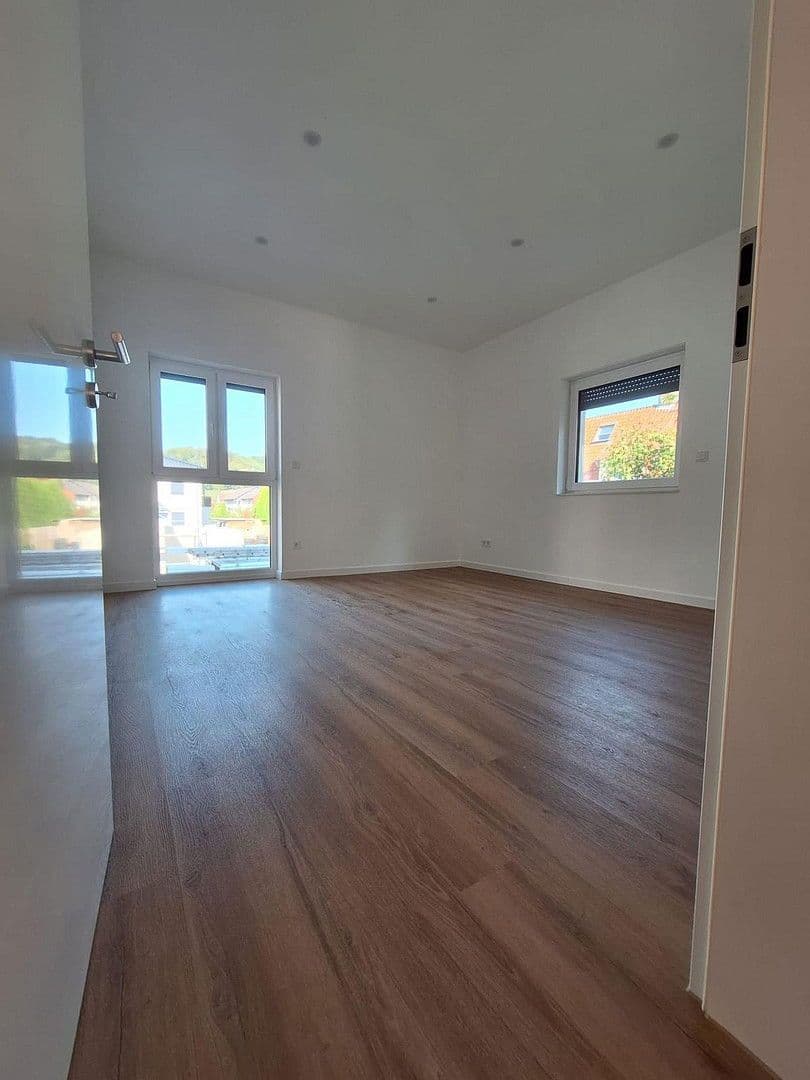 Prenájom bytu 4-izbový 115 m², Bad Lauterberg im Harz, Dolné Sasko Prenájom bytu 4-izbový 115 m², Bad Lauterberg im Harz, Dolné Sasko