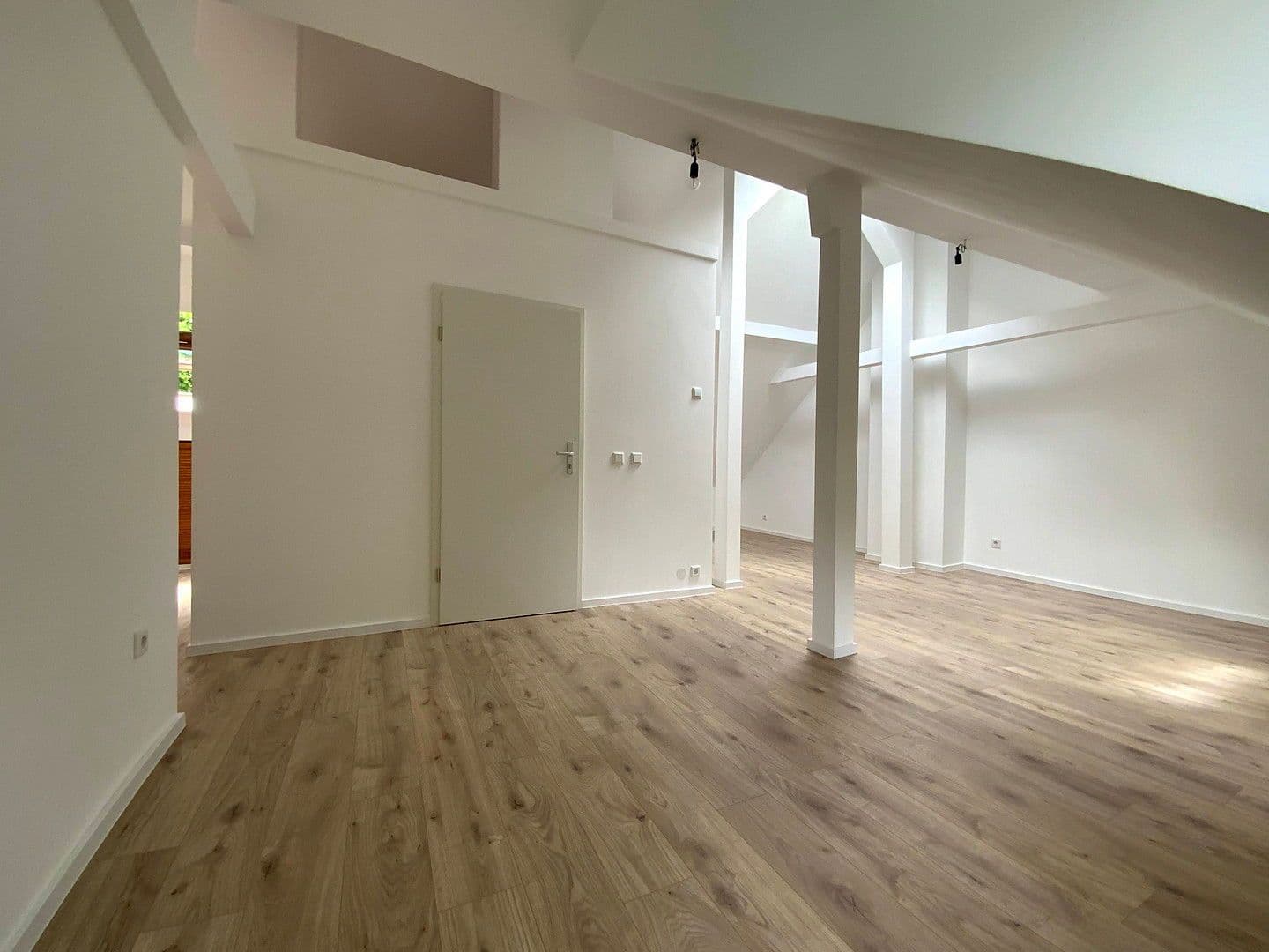 Prenájom bytu 1-izbový 53 m², Gracht 0, Mülheim an der Ruhr, Severné Porýnie - Westfálsko Prenájom bytu 1-izbový 53 m², Gracht 0, Mülheim an der Ruhr, Severné Porýnie - Westfálsko