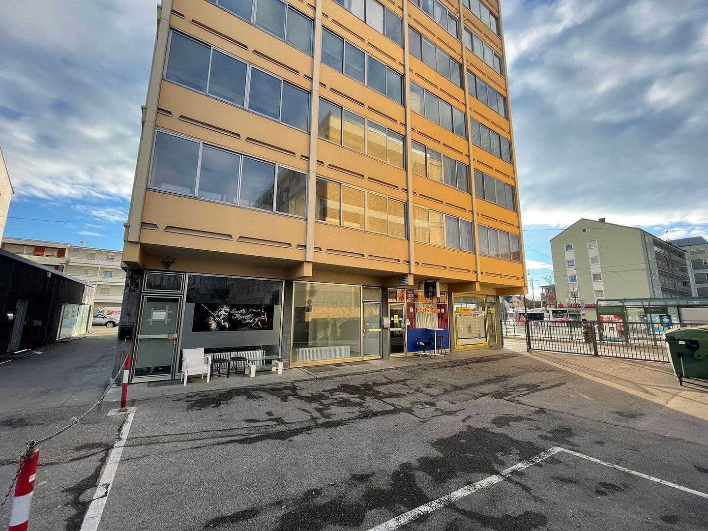 Prenájom kancelárie 28 m², Kaltenhoferstr. 2, Augsburg, Bavorsko Prenájom kancelárie 28 m², Kaltenhoferstr. 2, Augsburg, Bavorsko