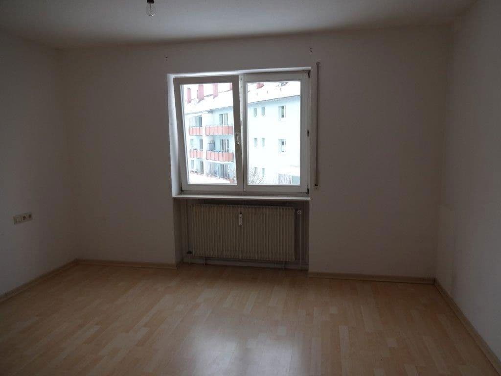 Prenájom bytu 3-izbový 80 m², Alemennenstr. 2, Donaueschingen, Bádensko-Wurttembersko Prenájom bytu 3-izbový 80 m², Alemennenstr. 2, Donaueschingen, Bádensko-Wurttembersko