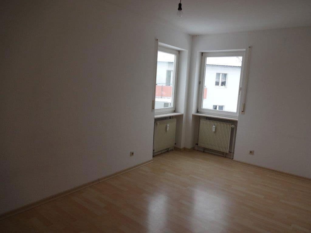 Prenájom bytu 3-izbový 80 m², Alemennenstr. 2, Donaueschingen, Bádensko-Wurttembersko Prenájom bytu 3-izbový 80 m², Alemennenstr. 2, Donaueschingen, Bádensko-Wurttembersko