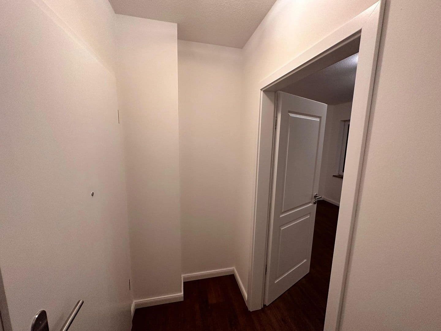 Prenájom bytu 1-izbový 30 m², Rosengarten, Dolné Sasko Prenájom bytu 1-izbový 30 m², Rosengarten, Dolné Sasko