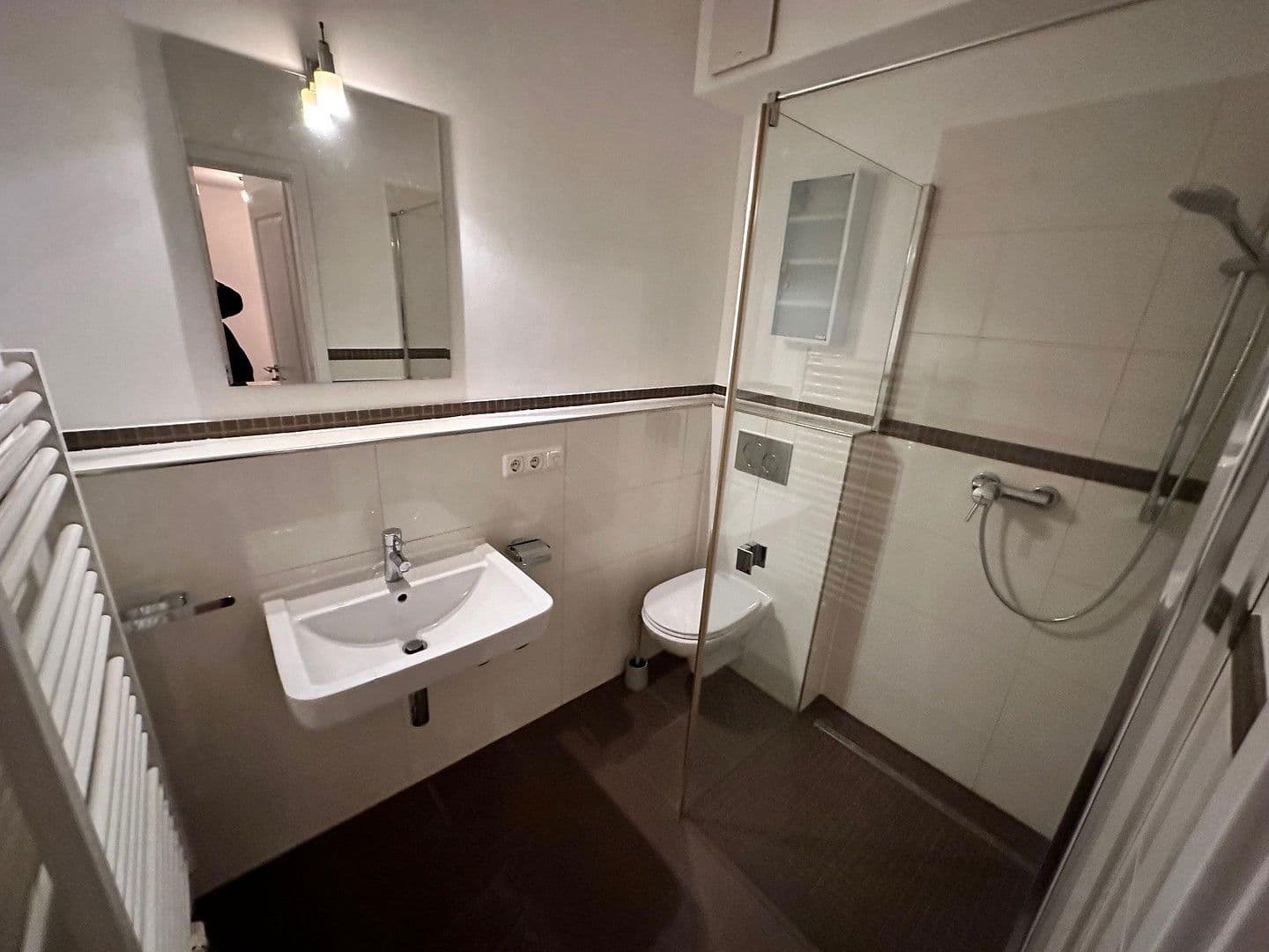 Prenájom bytu 1-izbový 30 m², Rosengarten, Dolné Sasko Prenájom bytu 1-izbový 30 m², Rosengarten, Dolné Sasko