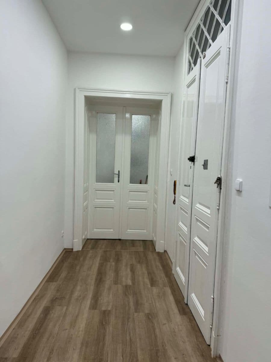 Prenájom bytu 2-izbový 68 m², Grohova, Brno, Jihomoravský kraj Prenájom bytu 2-izbový 68 m², Grohova, Brno, Jihomoravský kraj