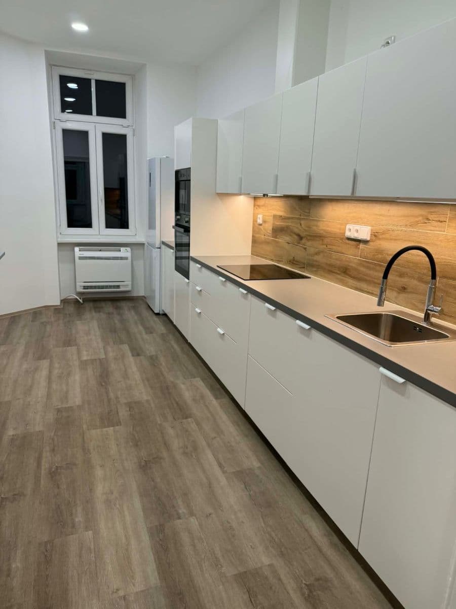 Prenájom bytu 2-izbový 68 m², Grohova, Brno, Jihomoravský kraj Prenájom bytu 2-izbový 68 m², Grohova, Brno, Jihomoravský kraj