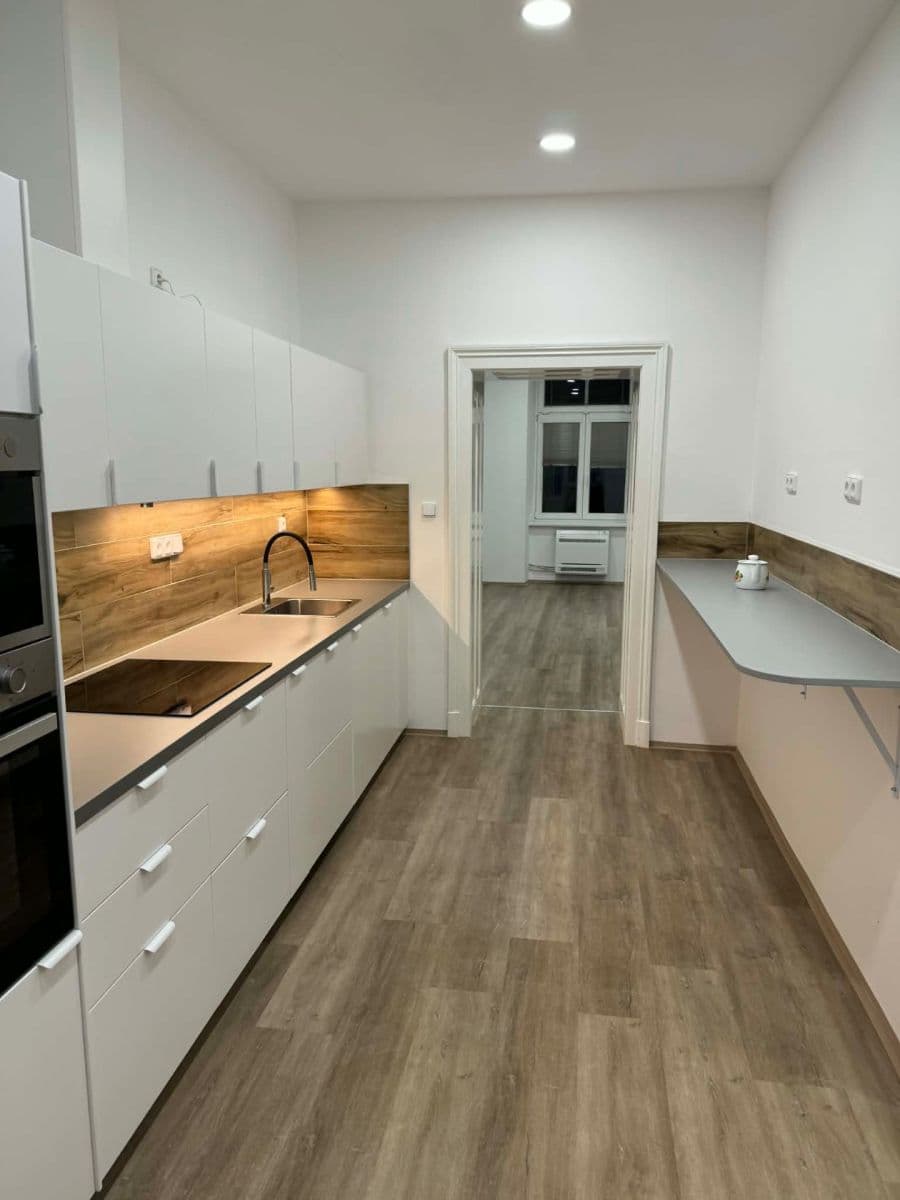 Prenájom bytu 2-izbový 68 m², Grohova, Brno, Jihomoravský kraj Prenájom bytu 2-izbový 68 m², Grohova, Brno, Jihomoravský kraj
