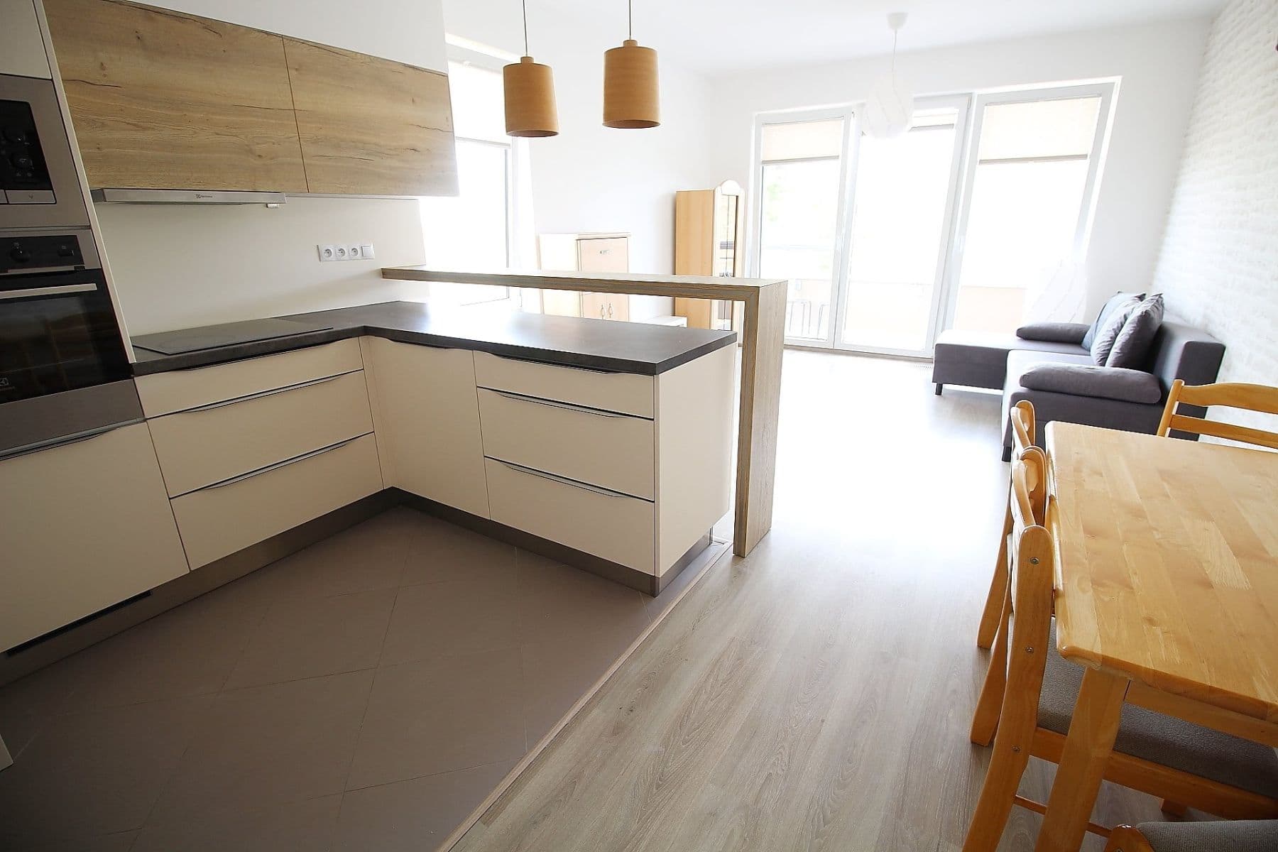 Predaj bytu 2-izbový 51 m², Mantovská, Praha, Praha Predaj bytu 2-izbový 51 m², Mantovská, Praha, Praha