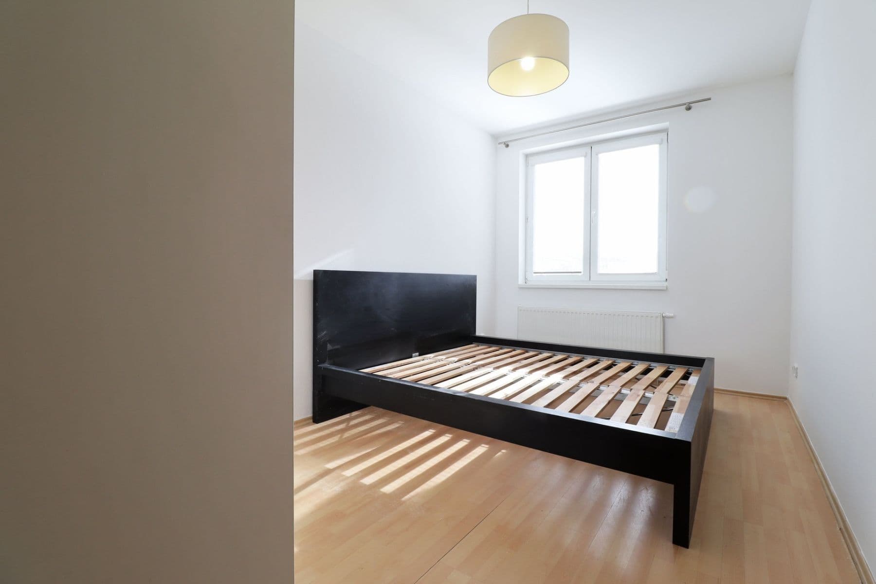 Prenájom bytu 2-izbový 43 m², V Honech, Klecany, Středočeský kraj Prenájom bytu 2-izbový 43 m², V Honech, Klecany, Středočeský kraj