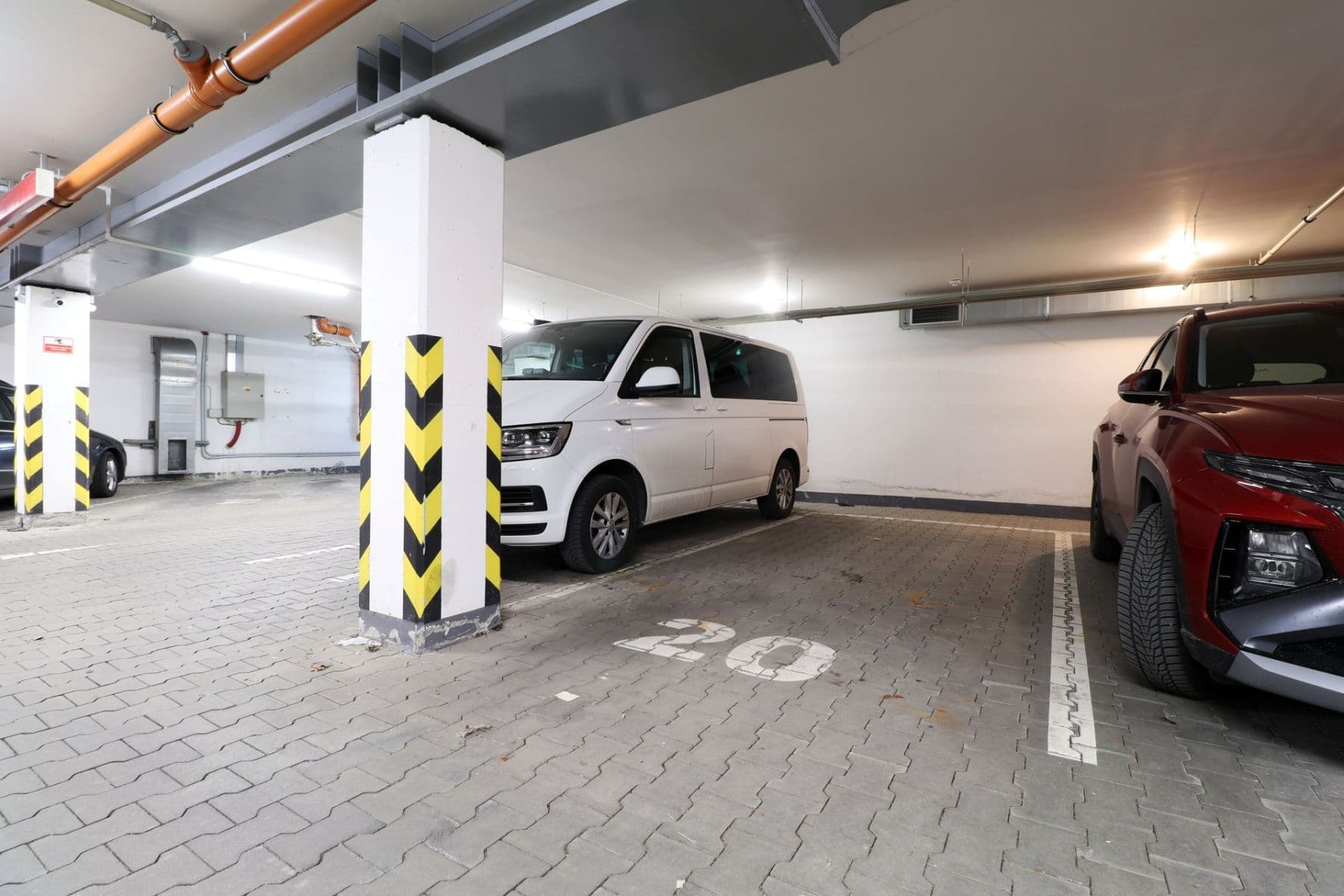 Prenájom bytu 2-izbový 43 m², V Honech, Klecany, Středočeský kraj Prenájom bytu 2-izbový 43 m², V Honech, Klecany, Středočeský kraj