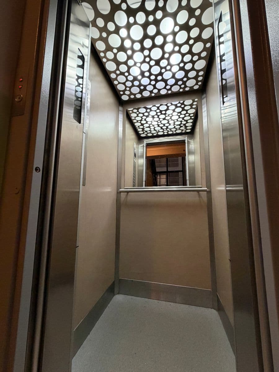 Predaj bytu 3-izbový 67 m², Sokolovská, Praha, Praha Predaj bytu 3-izbový 67 m², Sokolovská, Praha, Praha