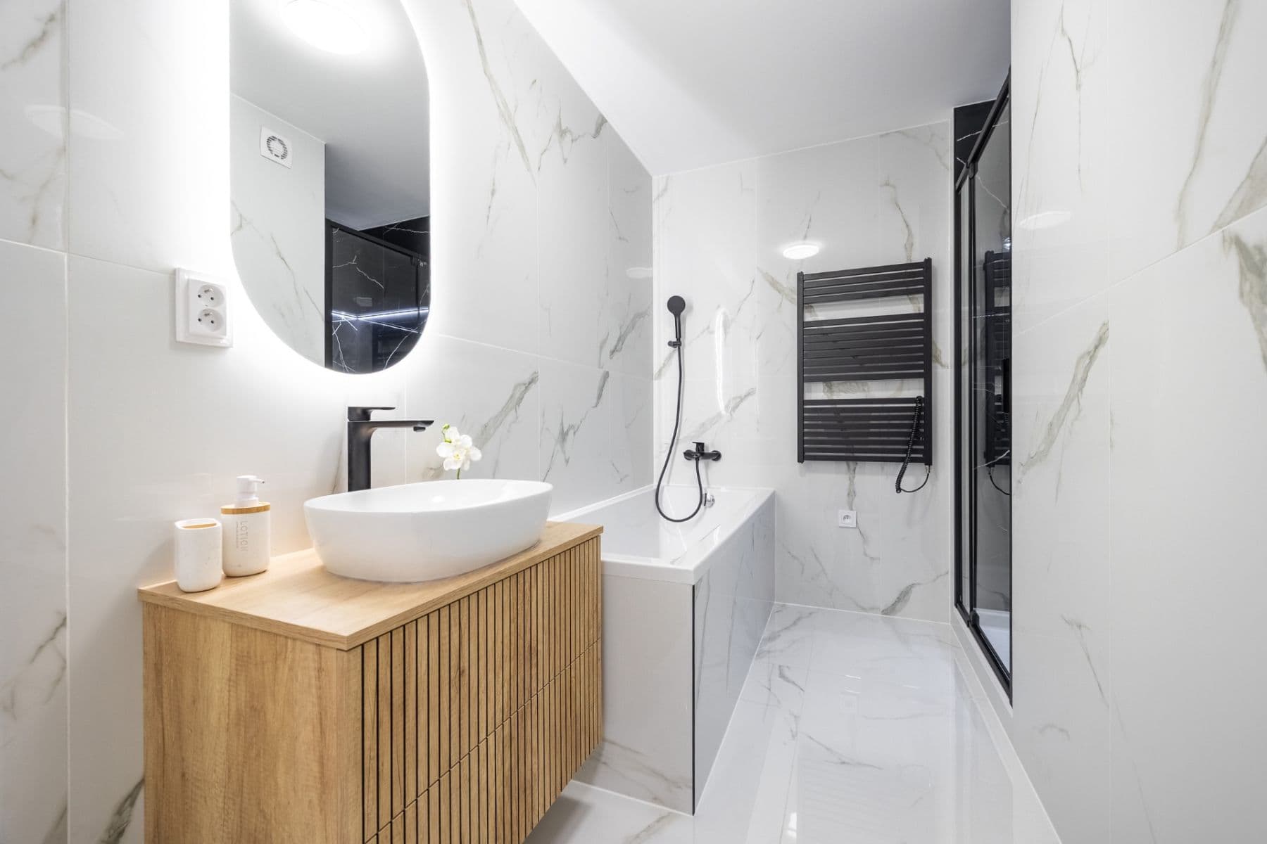 Predaj bytu 3-izbový 87 m², Baškirská, Praha, Praha Predaj bytu 3-izbový 87 m², Baškirská, Praha, Praha