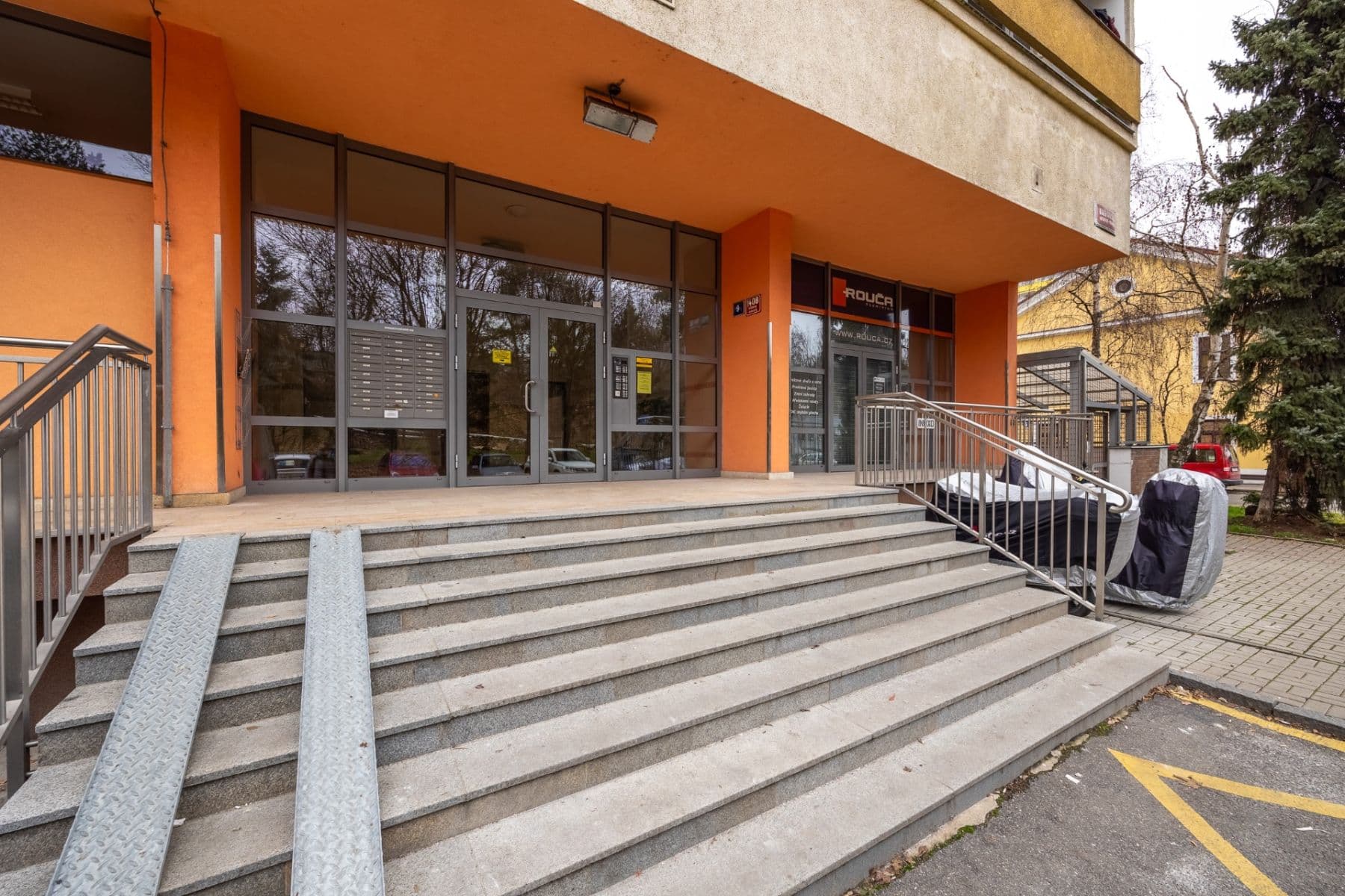 Predaj bytu 3-izbový 87 m², Baškirská, Praha, Praha Predaj bytu 3-izbový 87 m², Baškirská, Praha, Praha