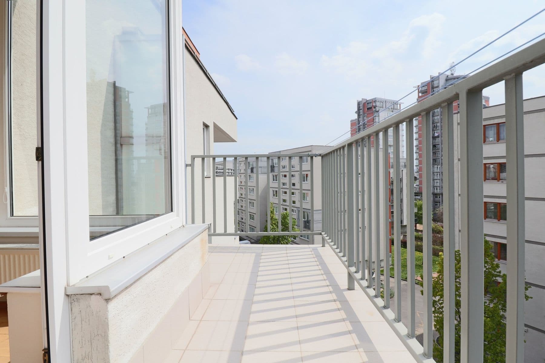 Prenájom bytu 2-izbový 57 m², Janýrova, Praha, Praha Prenájom bytu 2-izbový 57 m², Janýrova, Praha, Praha