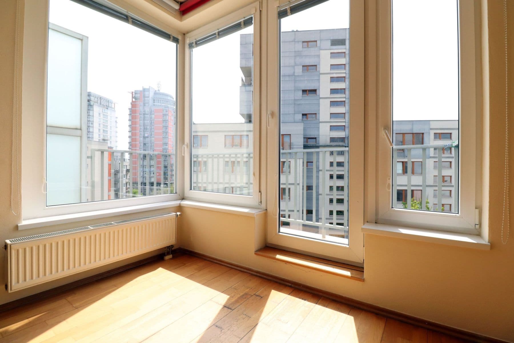 Prenájom bytu 2-izbový 57 m², Janýrova, Praha, Praha Prenájom bytu 2-izbový 57 m², Janýrova, Praha, Praha