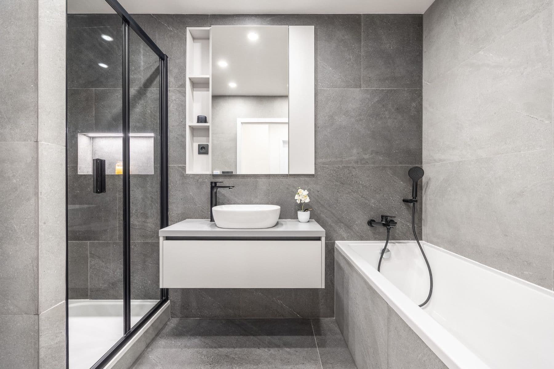 Predaj bytu 3-izbový 80 m², Hrudičkova, Praha, Praha Predaj bytu 3-izbový 80 m², Hrudičkova, Praha, Praha