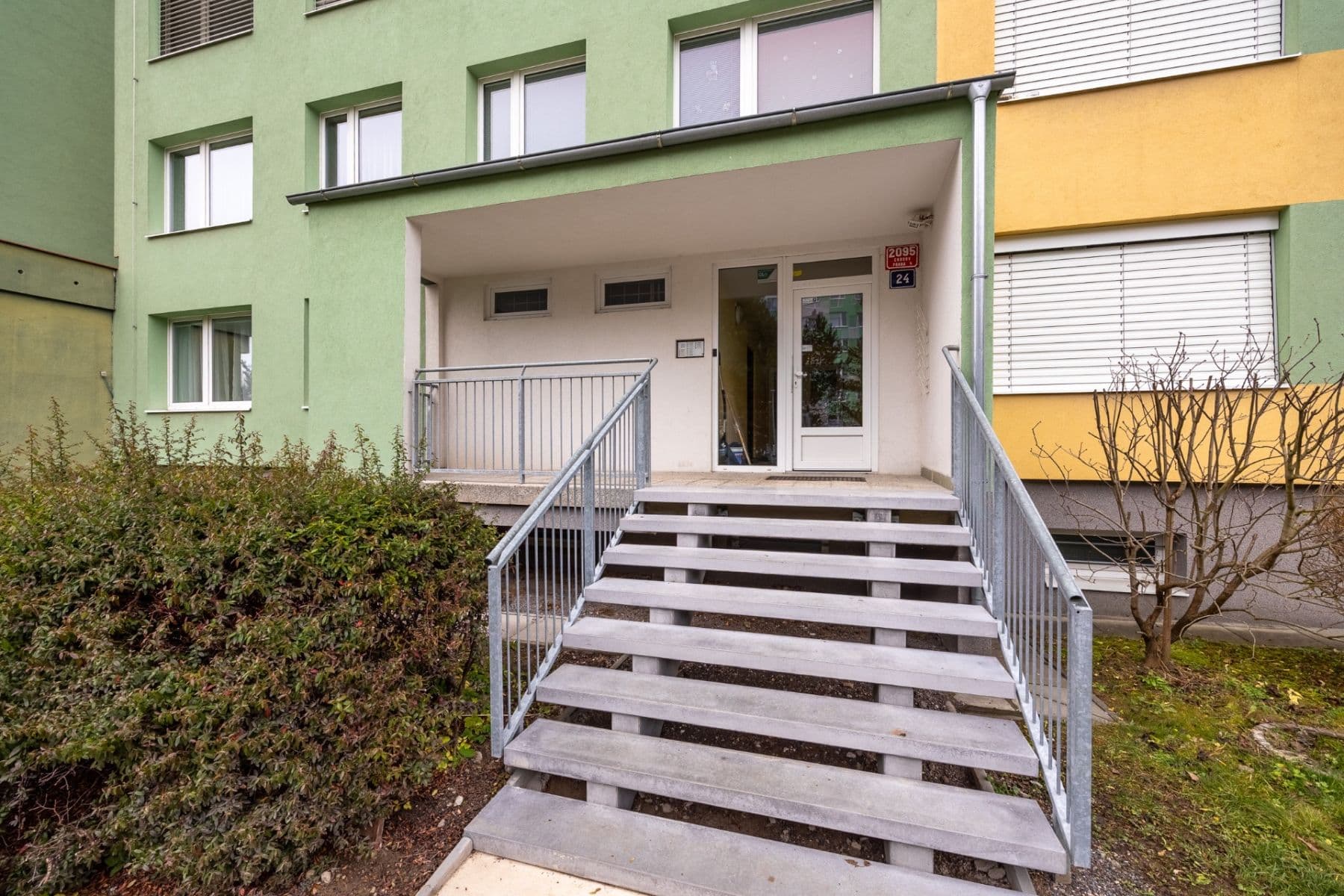 Predaj bytu 3-izbový 80 m², Hrudičkova, Praha, Praha Predaj bytu 3-izbový 80 m², Hrudičkova, Praha, Praha