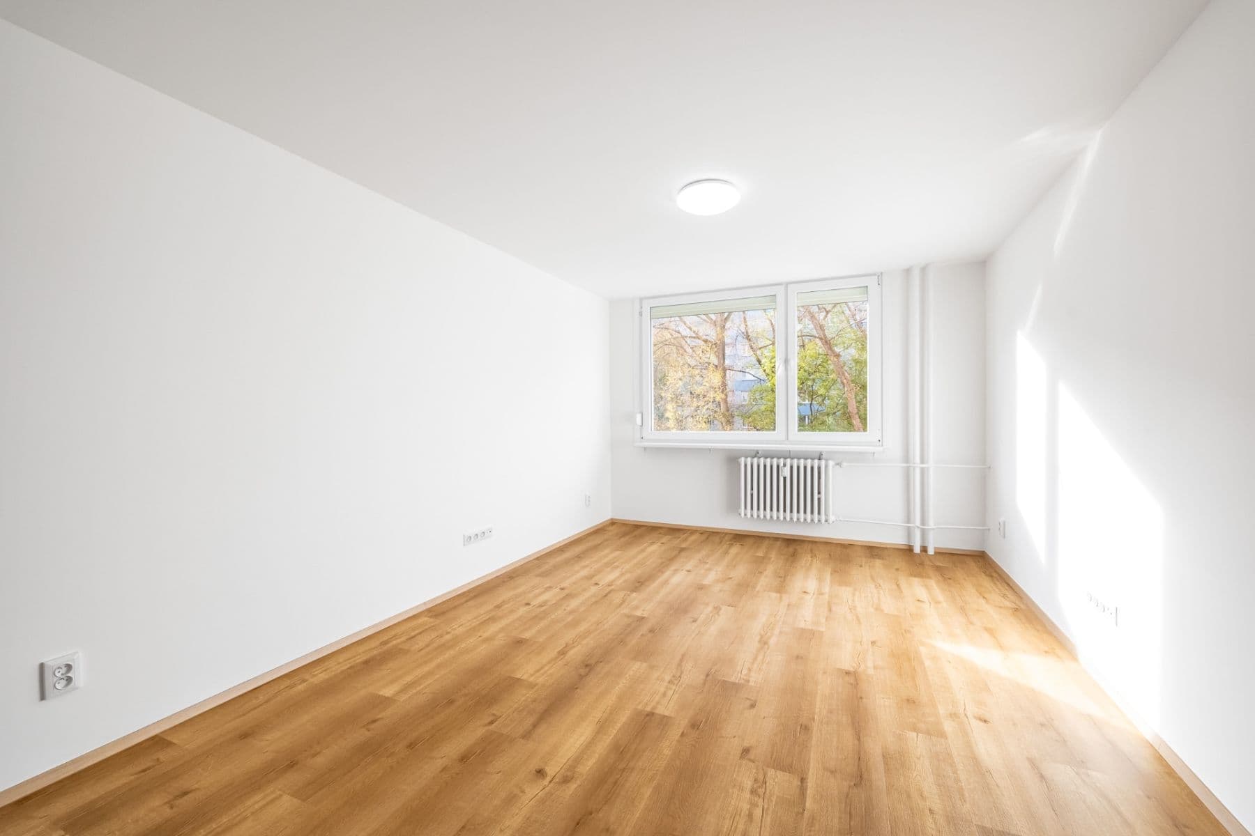 Predaj bytu 3-izbový 64 m², Plickova, Praha, Praha Predaj bytu 3-izbový 64 m², Plickova, Praha, Praha