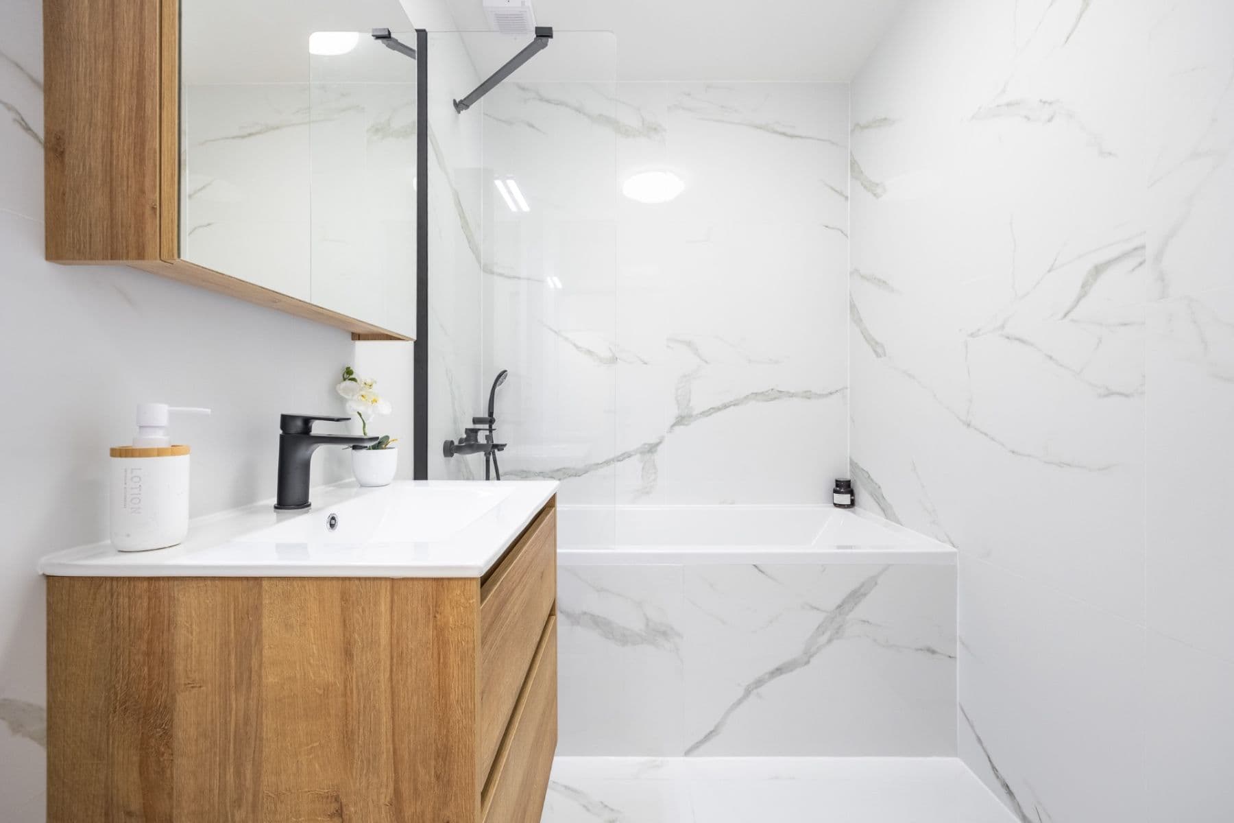 Predaj bytu 3-izbový 64 m², Plickova, Praha, Praha Predaj bytu 3-izbový 64 m², Plickova, Praha, Praha