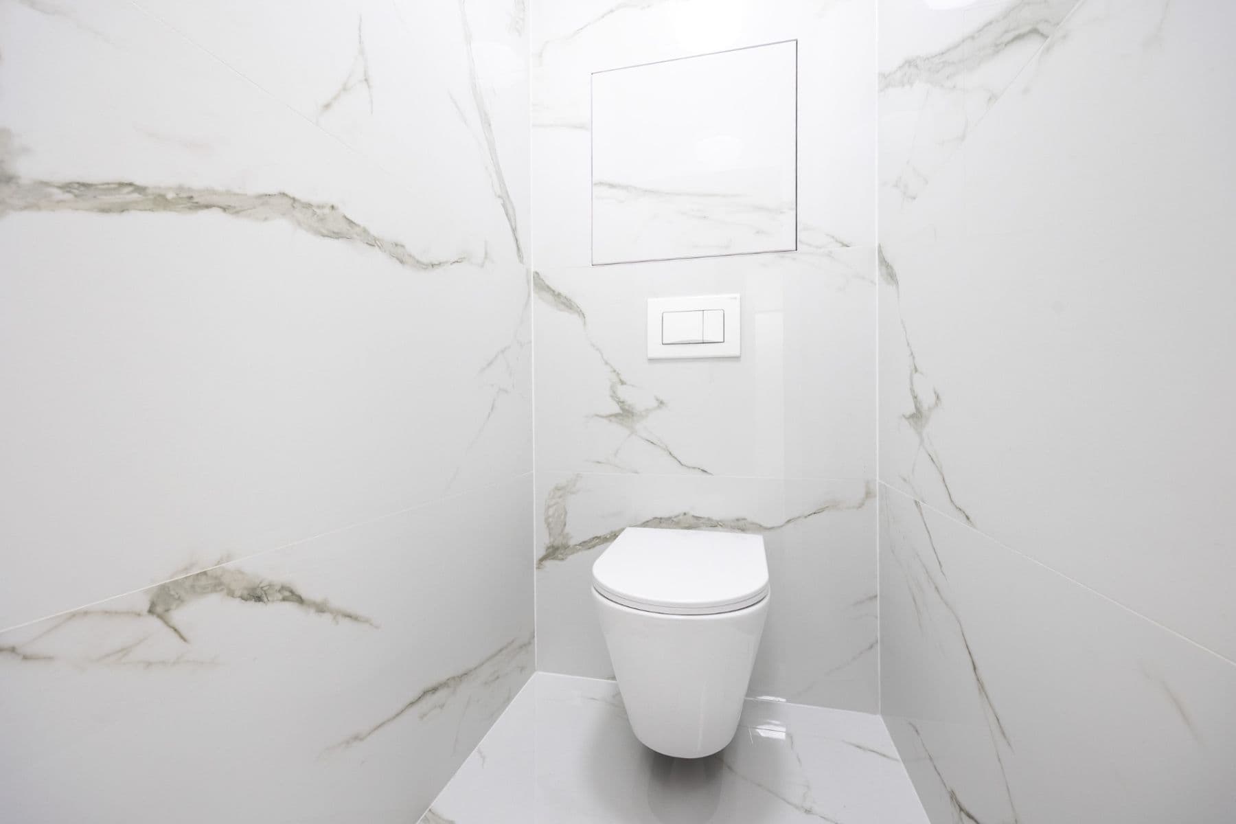 Predaj bytu 3-izbový 64 m², Plickova, Praha, Praha Predaj bytu 3-izbový 64 m², Plickova, Praha, Praha