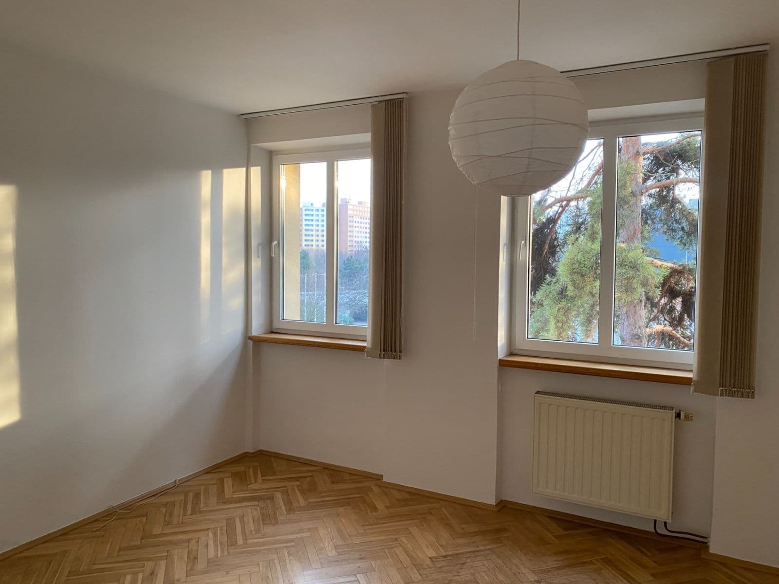 Prenájom bytu 2-izbový 61 m², Mládí, Praha, Praha Prenájom bytu 2-izbový 61 m², Mládí, Praha, Praha