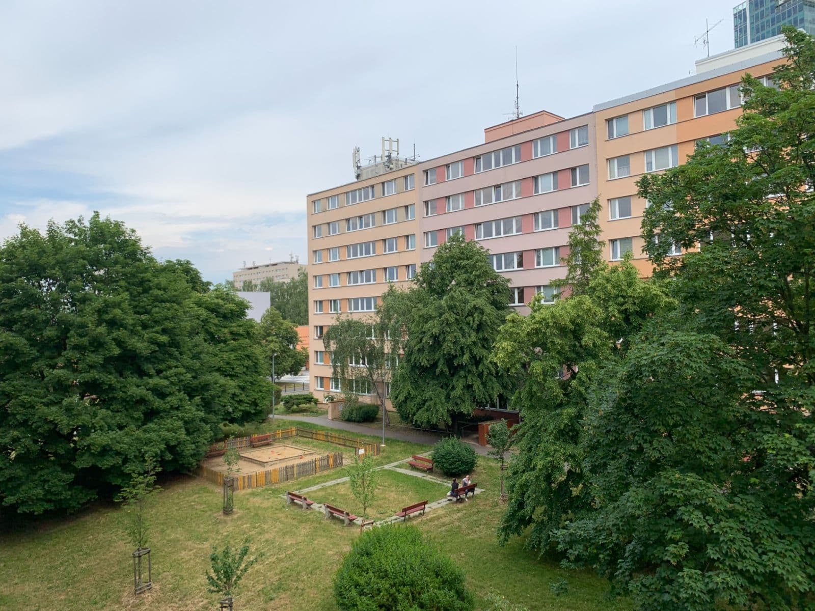 Prenájom bytu 3-izbový 71 m², Pujmanové, Praha, Praha Prenájom bytu 3-izbový 71 m², Pujmanové, Praha, Praha