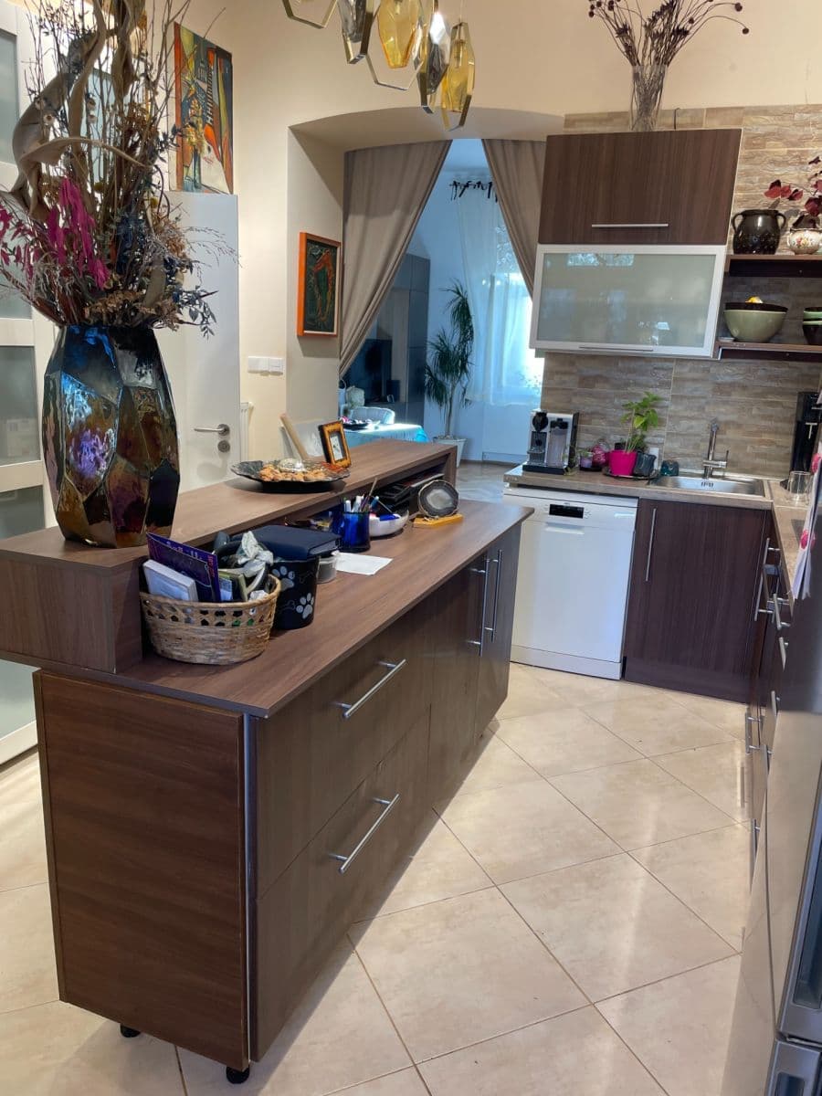 Prenájom bytu 2-izbový 64 m², Letohradská, Praha, Praha Prenájom bytu 2-izbový 64 m², Letohradská, Praha, Praha