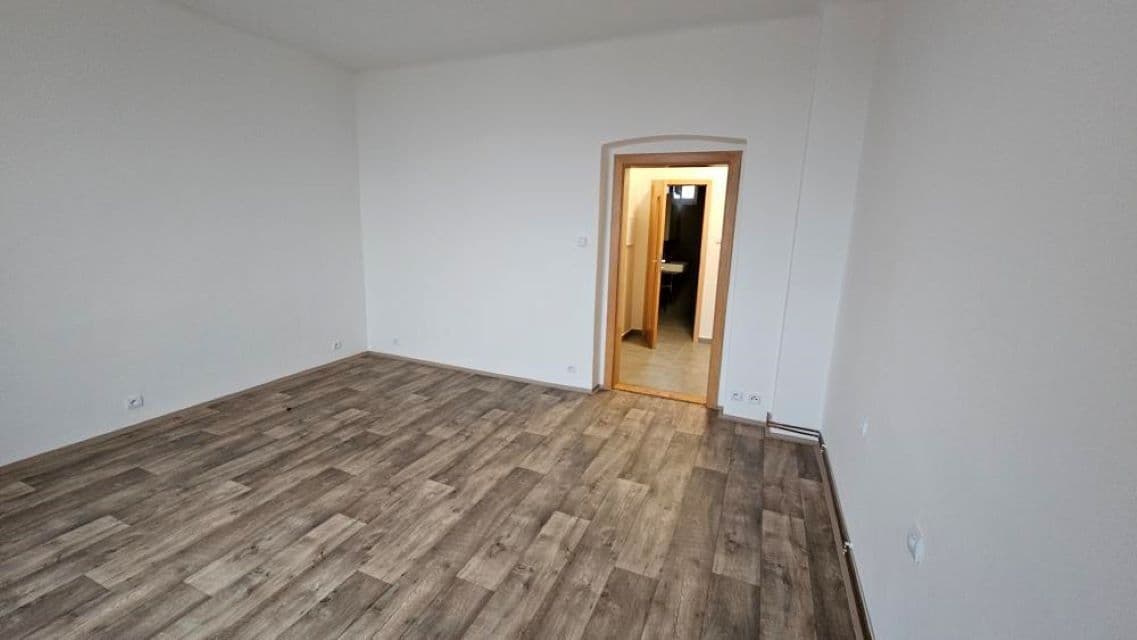Prenájom bytu 2-izbový 62 m², K Mistráku, Kaznějov, Plzeňský kraj Prenájom bytu 2-izbový 62 m², K Mistráku, Kaznějov, Plzeňský kraj