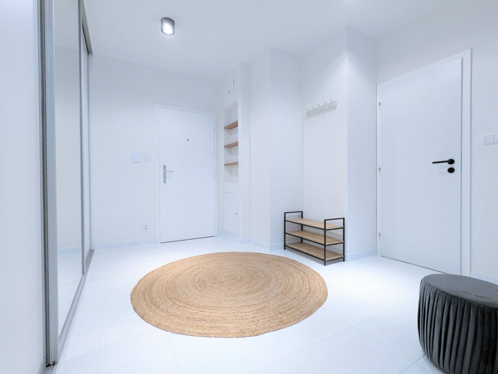 Prenájom bytu 2-izbový 58 m², Pod Havránkou, Praha, Praha Prenájom bytu 2-izbový 58 m², Pod Havránkou, Praha, Praha