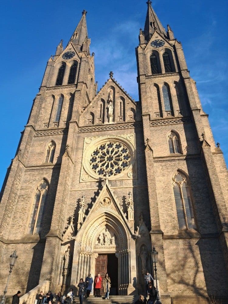 Prenájom bytu 3-izbový 111 m², Anny Letenské, Praha, Praha Prenájom bytu 3-izbový 111 m², Anny Letenské, Praha, Praha