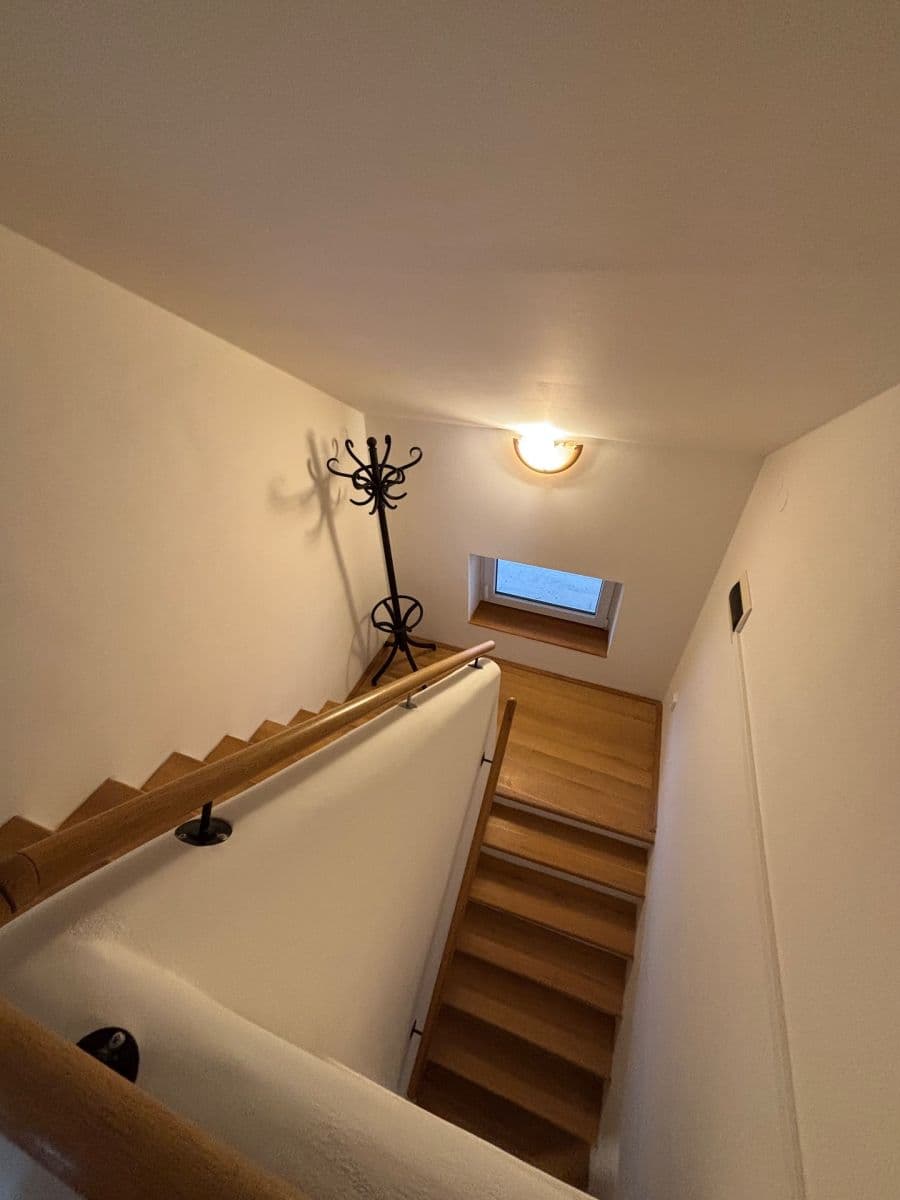 Prenájom bytu 1-izbový 62 m², Čejkova, Brno, Jihomoravský kraj Prenájom bytu 1-izbový 62 m², Čejkova, Brno, Jihomoravský kraj