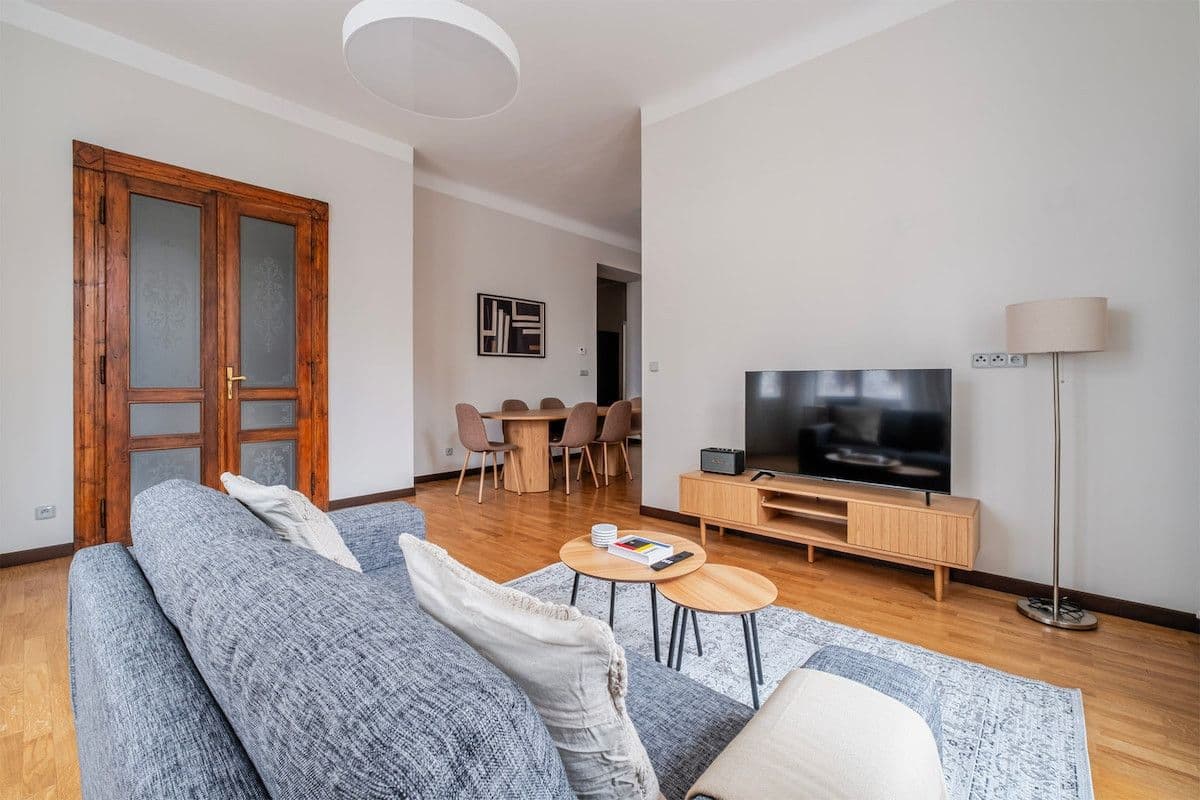Prenájom bytu 84 m², Slavíkova, Praha, Praha Prenájom bytu 84 m², Slavíkova, Praha, Praha