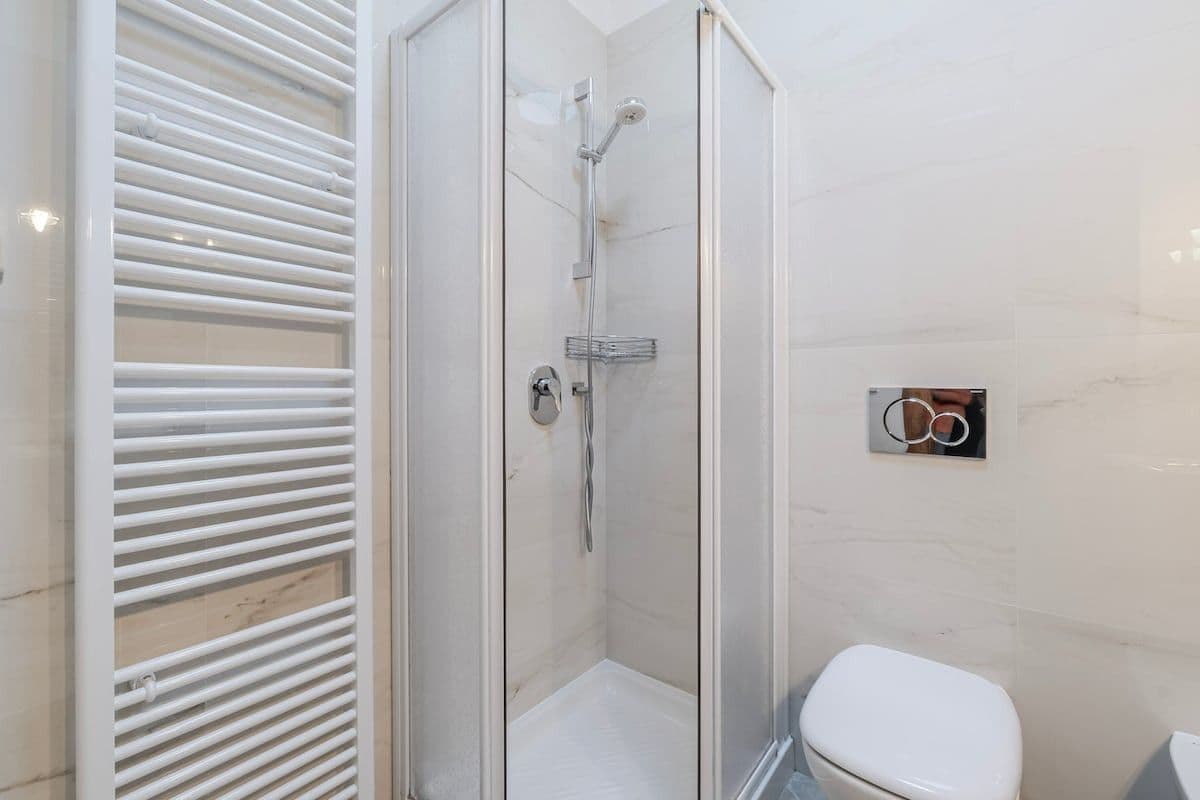 Prenájom bytu 84 m², Slavíkova, Praha, Praha Prenájom bytu 84 m², Slavíkova, Praha, Praha