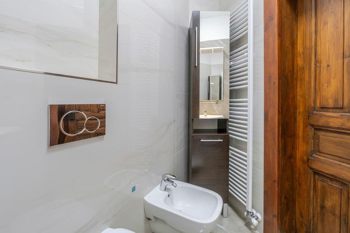 Prenájom bytu 84 m², Slavíkova, Praha, Praha Prenájom bytu 84 m², Slavíkova, Praha, Praha