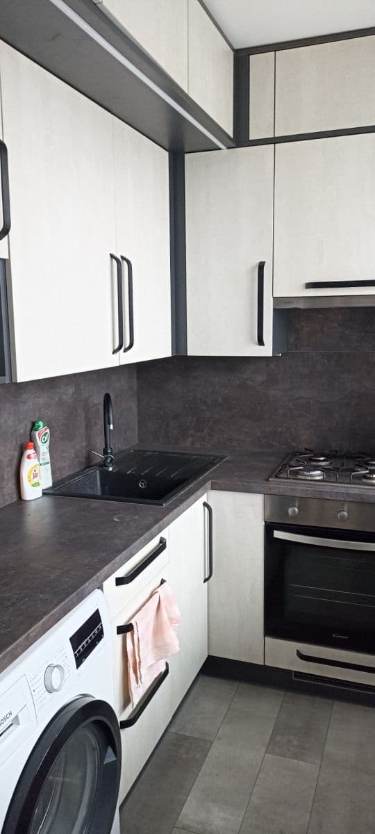 Prenájom bytu 1-izbový 33 m², Milevská, Praha, Praha Prenájom bytu 1-izbový 33 m², Milevská, Praha, Praha