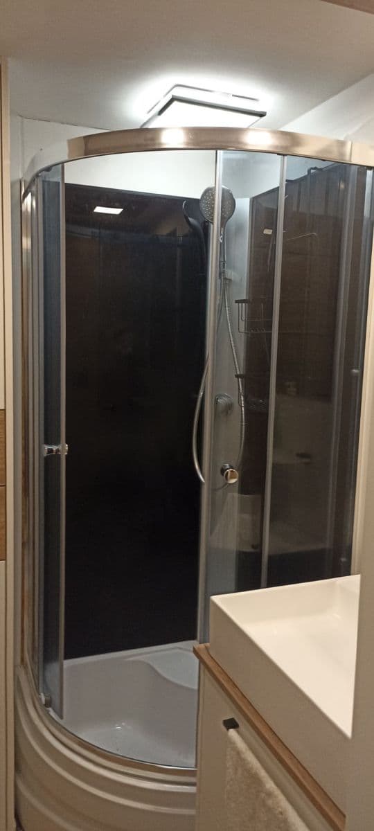 Prenájom bytu 1-izbový 33 m², Milevská, Praha, Praha Prenájom bytu 1-izbový 33 m², Milevská, Praha, Praha