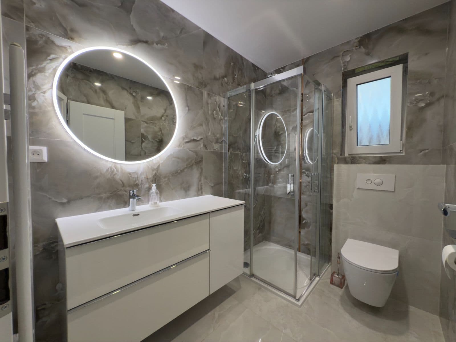 Predaj domu 312 m², pozemek 970 m², Golfová, Veľká Lomnica, Prešovský kraj Predaj domu 312 m², pozemek 970 m², Golfová, Veľká Lomnica, Prešovský kraj